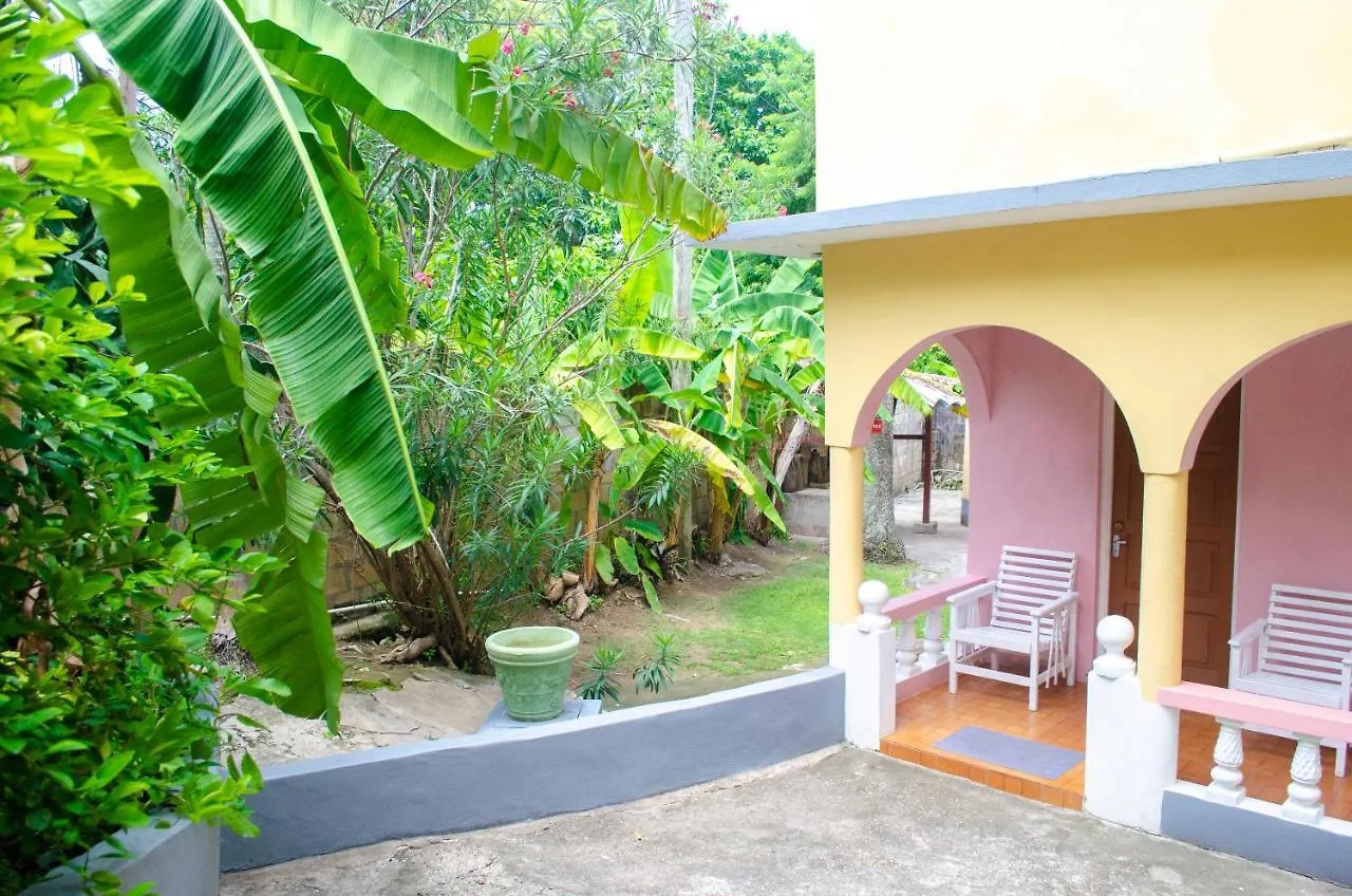 Little Shaw Park Guest House Ότσο Ρίος
