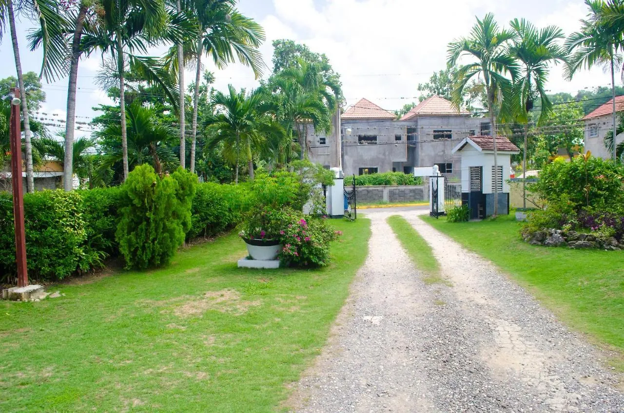 Little Shaw Park Guest House Ocho Rios
