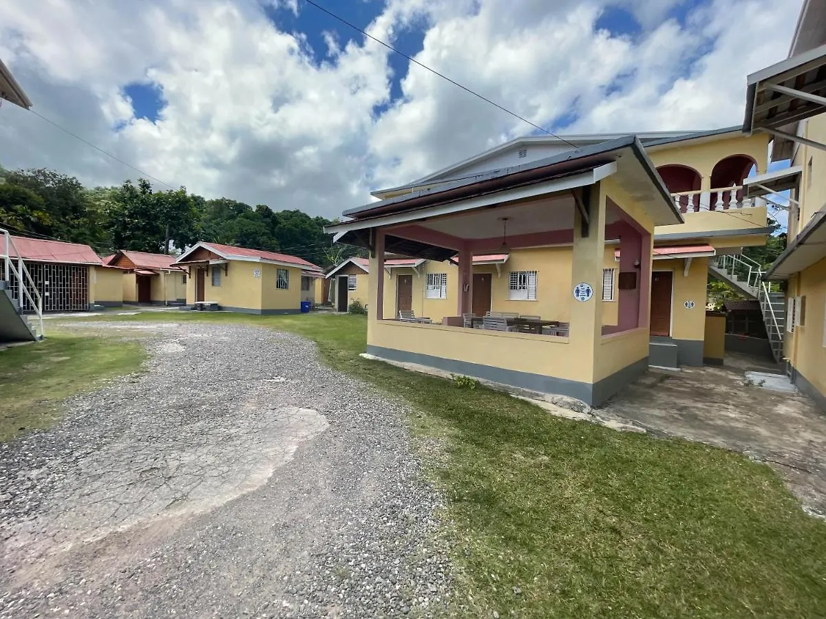 Little Shaw Park Guest House オーチョ・リオス