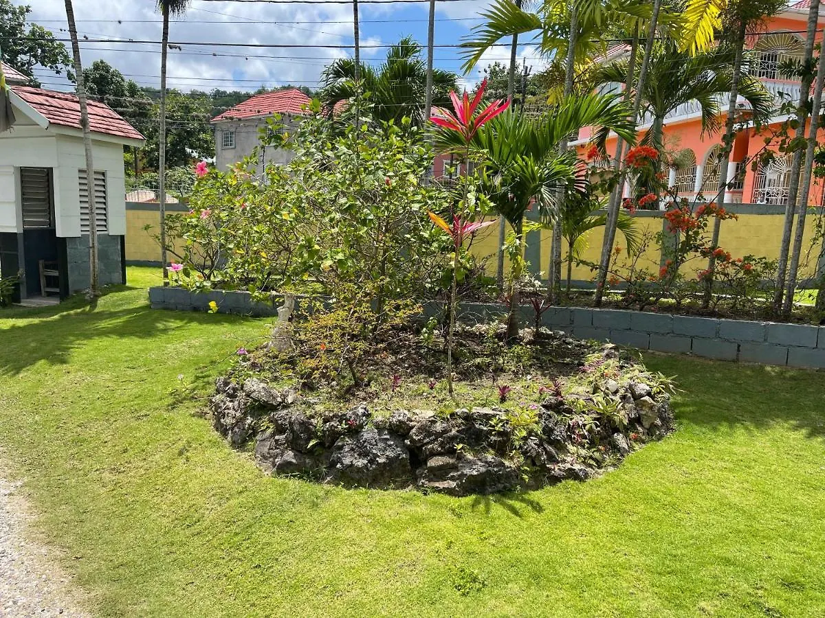 Little Shaw Park Guest House Ocho Rios